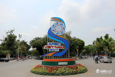 Hà Nội: Phân luồng giao thông phục vụ Hội nghị Quan chức cấp cao APEC lần thứ 2 - ảnh 1