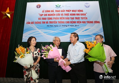 Bộ TT&TT tặng phần mềm hỗ trợ chữa bệnh trực tuyến cho ngành Nhi khoa - ảnh 1