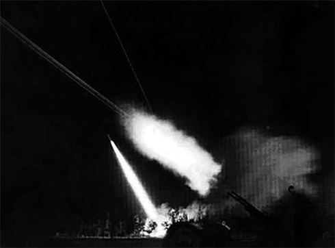 Sự thật chuyện tên lửa SAM-2