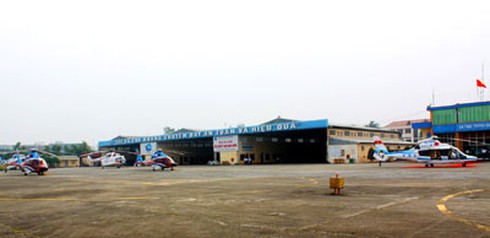 Khen thưởng tổ bay trực thăng cứu người trong bão Sơn Tinh - ảnh 3