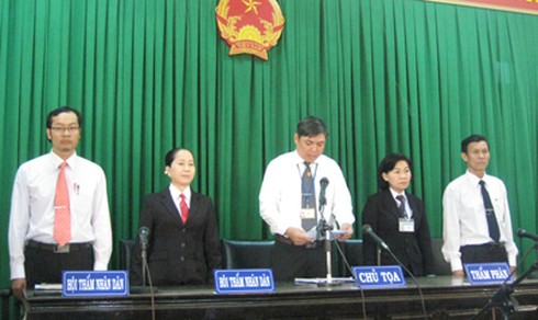 Tuyên án chung thân cho bị cáo Lê Bá Mai 'kỳ án vườn mít' - ảnh 1