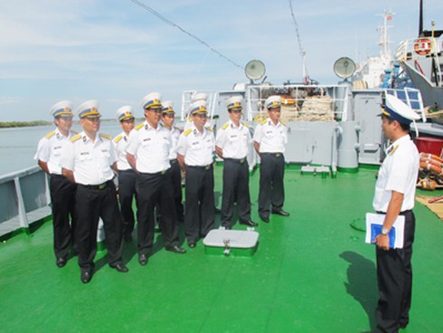 Hải đội 811 đón Tết bằng sẵn sàng chiến đấu - ảnh 1