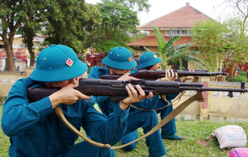 “Sao vuông” Phố Hiến tập bắn - ảnh 2