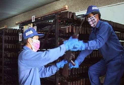 Vào xem kho dự trữ, bảo quản vũ khí của Quân khu 4 - ảnh 8