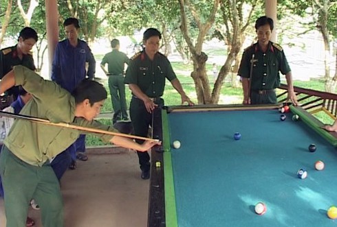 Vào xem kho dự trữ, bảo quản vũ khí của Quân khu 4 - ảnh 14