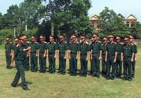 Vào xem kho dự trữ, bảo quản vũ khí của Quân khu 4 - ảnh 13