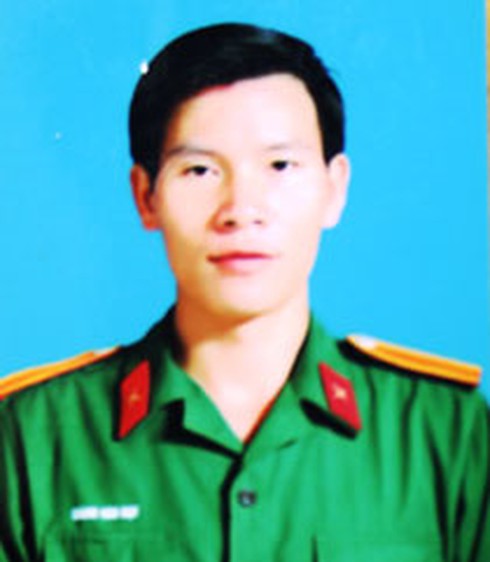 12 gương mặt trẻ tiêu biểu QĐND Việt Nam 2012 là ai? - ảnh 3