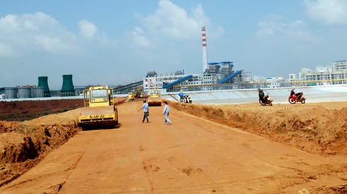 Việt Nam – LB Nga ký hợp tác xây dựng tuyến đường sắt khai thác bô xít - ảnh 1