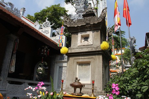 Thanh niên phật tử Hà Nội đạp xe, làm từ thiện mừng Phật Đản PL 2557 - ảnh 20