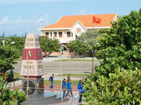 Vào nơi sản xuất quân tư trang cho quân đội Việt Nam - ảnh 9