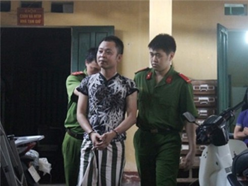 Vượng Râu, thủ phạm, cướp tiệm vàng