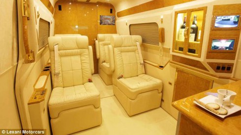 Khách sạn 5 sao trong