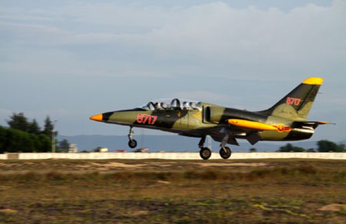 Hình ảnh học viên phi công quân sự huấn luyện trên máy bay L-39 - ảnh 7