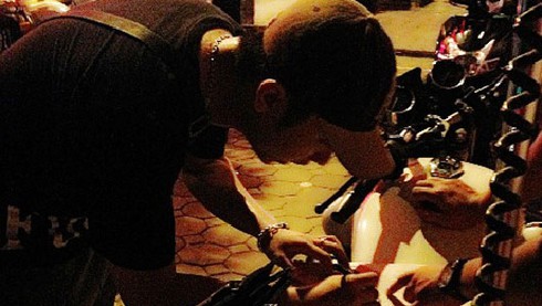 Andrea ngồi xế tiền tỷ, Yanbi “xài” xe gì? - ảnh 2