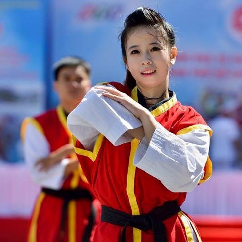 Vẻ đẹp của nữ võ sĩ Việt khiến giới trẻ 'chao đảo' - ảnh 2