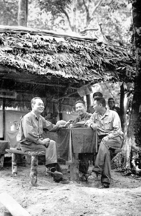 Những hình ảnh lịch sử về Đại tướng Võ Nguyên Giáp - ảnh 6