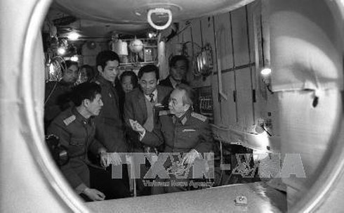 Đại tướng Võ Nguyên Giáp: Nhà chính trị đi trước nhà quân sự - ảnh 2
