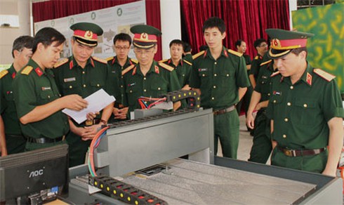 Đột phá hiện đại hóa vũ khí thiết bị của Học viện KTQS - ảnh 1