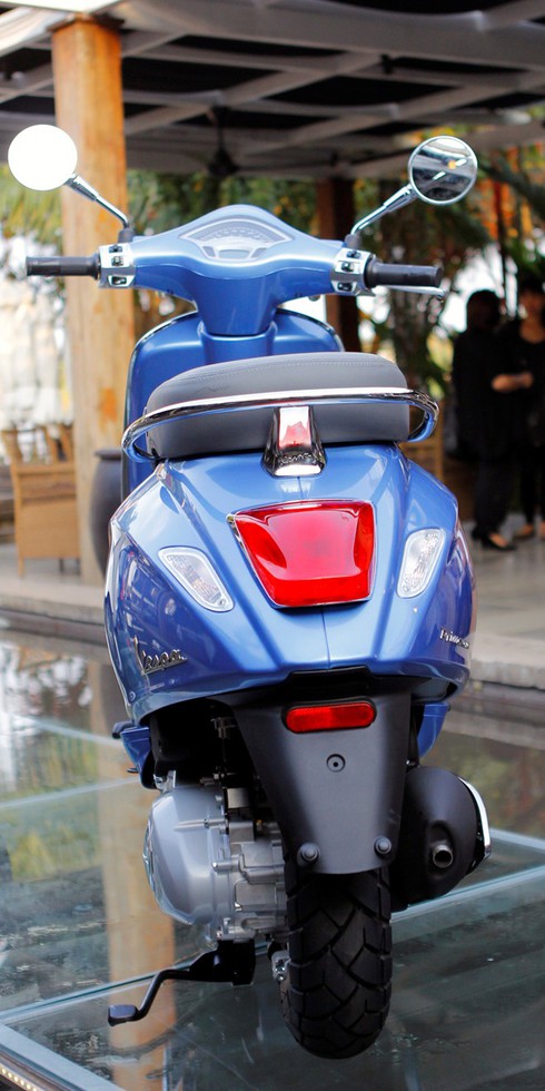 Vẻ đẹp Vespa Primavera - chiếc xe thay thế LX - ảnh 9