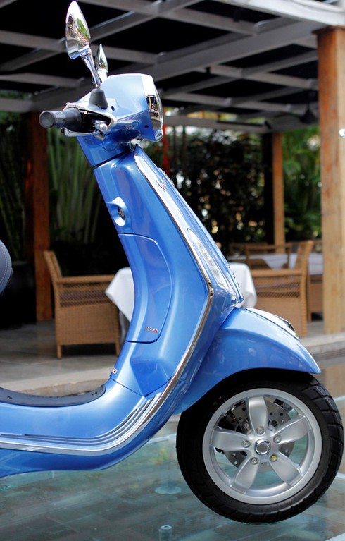 Vẻ đẹp Vespa Primavera - chiếc xe thay thế LX - ảnh 3