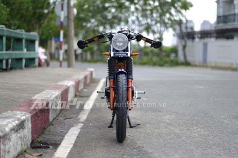 Dân chơi Sài thành độ Honda 67 thành xe café racer 2