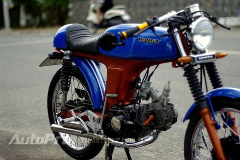 Dân chơi Sài thành độ Honda 67 thành xe café racer 11