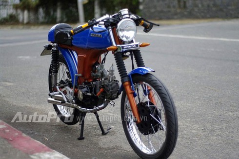 Dân chơi Sài thành độ Honda 67 thành xe café racer 3