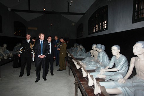 Việt Nam sẵn sàng hợp tác an ninh biển với New Zealand - ảnh 4