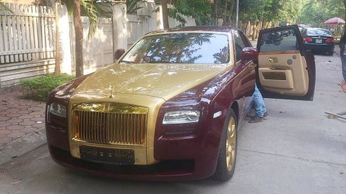 Soi xe mạ vàng của sếp Rolls-Royce Việt Nam 1