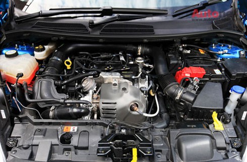 Động cơ 1.0L Ecoboost: Nhỏ nhưng có võ