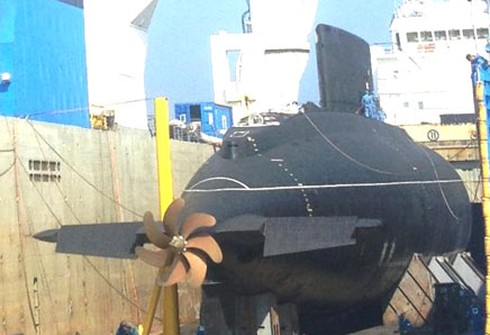 Ảnh tàu ngầm Kilo Hà Nội làm