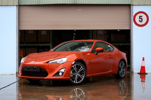 5 mẫu xe ế ẩm nhất Việt Nam 2013 - ảnh 1