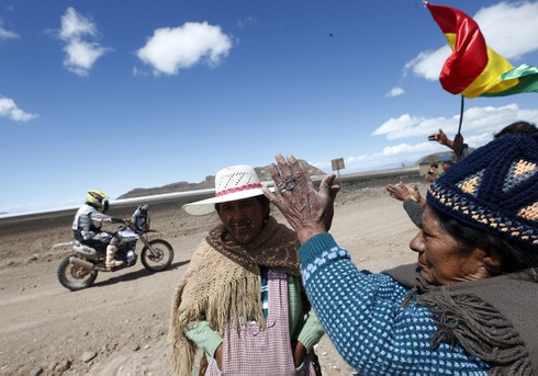 Những hình ảnh đẹp nhất cuộc đua Dakar Rally 2014 - ảnh 38