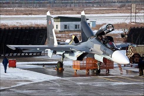 Bên trong nhà máy sản xuất tiêm kích Su-30SM - ảnh 12