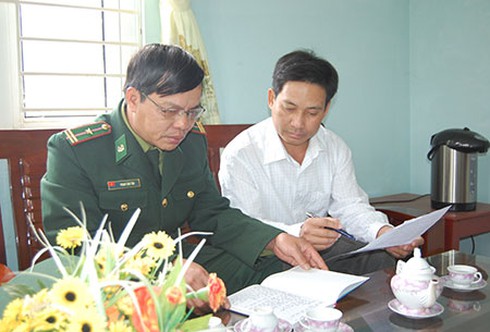 Khi bộ đội biên phòng trở thành người con của bản - ảnh 6