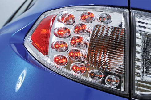 Những phụ kiện nâng cấp xe ô tô vô tác dụng ở Việt Nam - ảnh 2