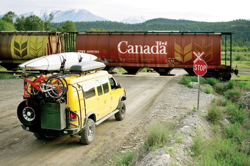 Những phụ kiện nâng cấp xe ô tô vô tác dụng ở Việt Nam - ảnh 4