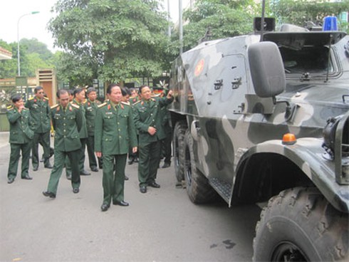 Hoàn thiện nâng cấp xe bọc thép BTR-152 trong quân đội VN - ảnh 3