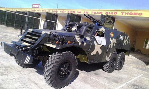 Hoàn thiện nâng cấp xe bọc thép BTR-152 trong quân đội VN - ảnh 4