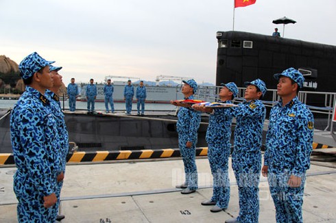 Hình ảnh tập Lễ thượng cờ quốc gia tàu ngầm Kilo Việt Nam - ảnh 6