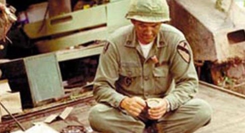 Vì sao lính Mỹ được ăn như vua mà vẫn thua bộ đội VN? - ảnh 1