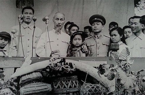 Chuyện về 'Thủ lĩnh dân tộc Thái - Mèo' Lò Văn Hặc - ảnh 1