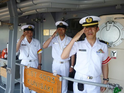 Thành viên Tàu đổ bộ Nhật Bản tham gia Hội thảo quân y tại Đà Nẵng - ảnh 3