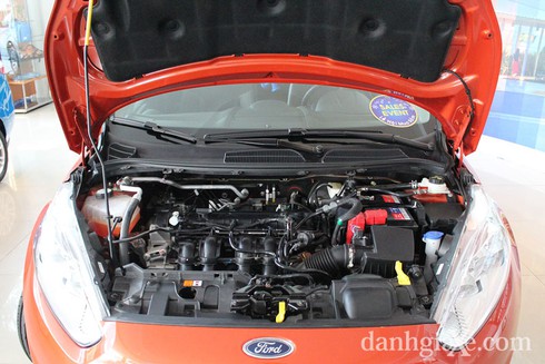 Đánh giá chi tiết Ford Fiesta 2014 - ảnh 17