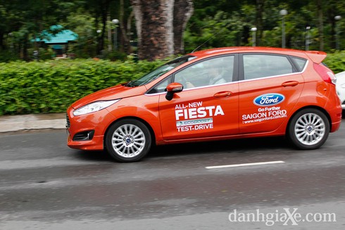 Đánh giá chi tiết Ford Fiesta 2014 - ảnh 20