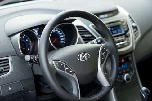 Hyundai Elantra 2014 mới có giá từ 649 triệu đồng tại Việt Nam - ảnh 9