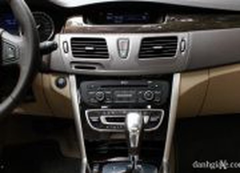Đánh giá chi tiết xe Renault Latitude - đối thủ Honda Accord - ảnh 45