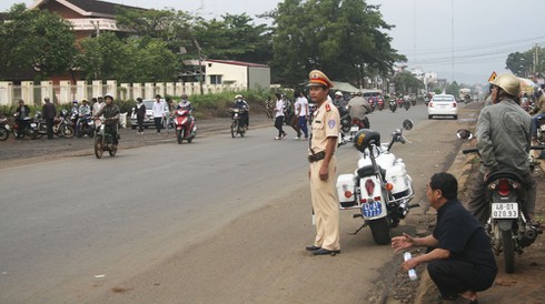 Tại sao đi xe máy ở nông thôn lại dễ chết hơn? - ảnh 4