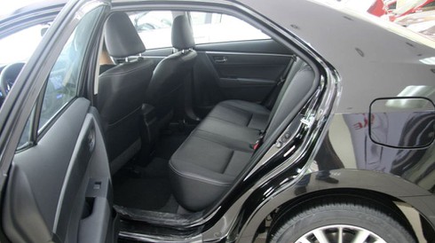 Toyota Altis 2014 đã có mặt tại VN với giá khoảng 1 tỷ đồng - ảnh 5
