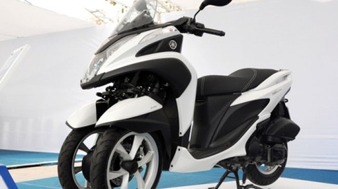 Xe máy 3 bánh Yamaha Tricity vừa tới Hà Nội - ảnh 1